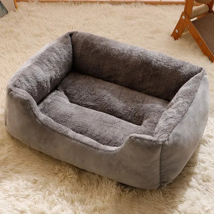 Bed for Cats and Dogs - Many different sizes and colours